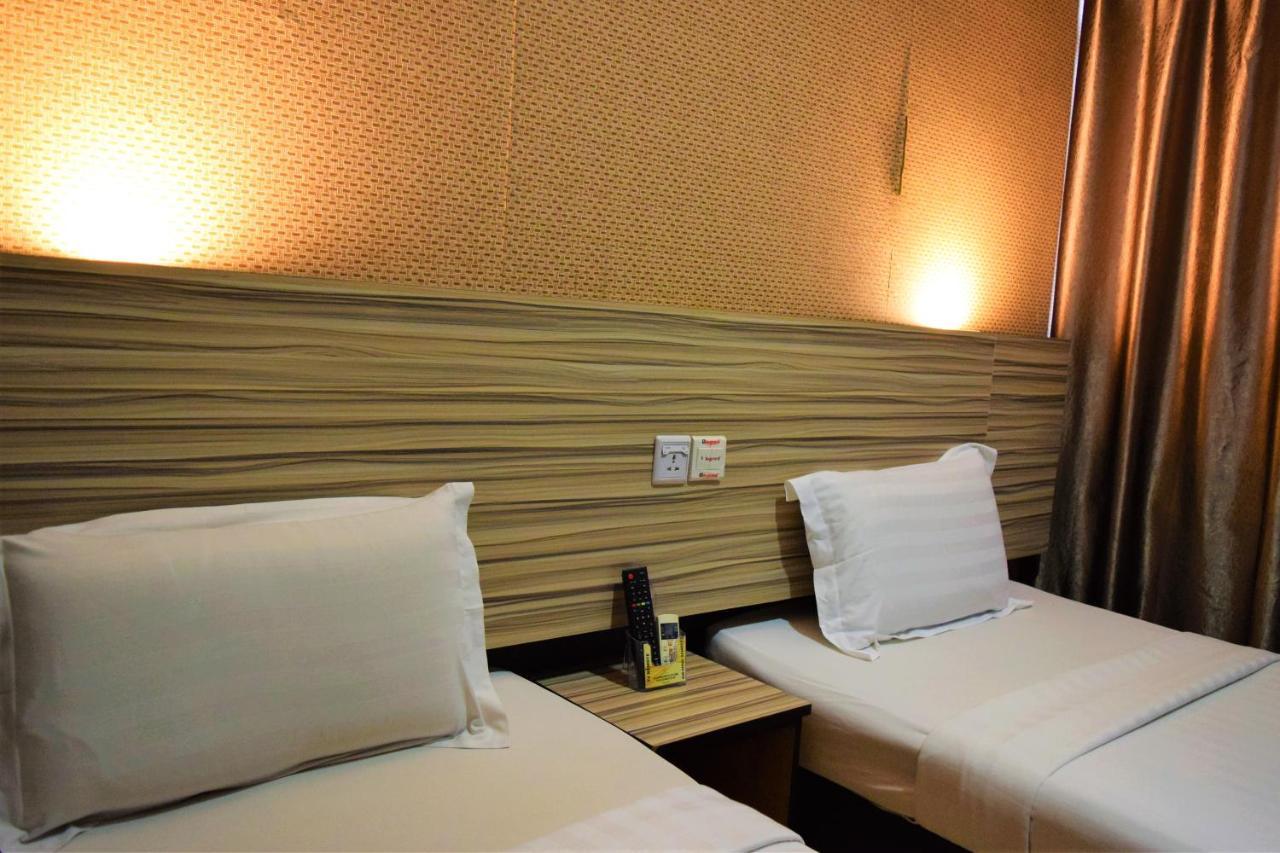 Dj Citi Inn Hotel Kuala Terengganu Eksteriør billede